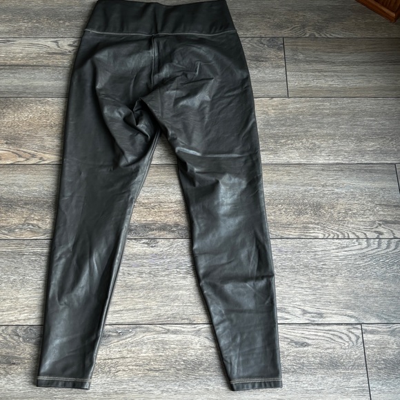 Athleta All Over Gleam Tight Leggings Pants Faux Leather High Rise Arbor Olive S - Picture 11 of 12